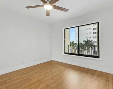 3200 N Ocean Drive - Photo Thumbnail 41