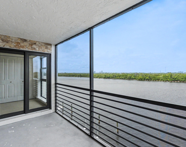 3200 N Ocean Drive - Photo Thumbnail 24