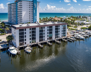 3200 N Ocean Drive - Photo Thumbnail 18