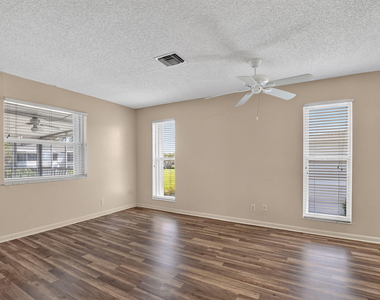2901 Sw 15th Street - Photo Thumbnail 10