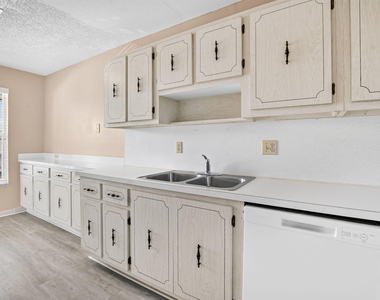 2901 Sw 15th Street - Photo Thumbnail 12