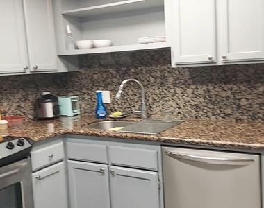 2140 E 10th Street - Photo Thumbnail 7