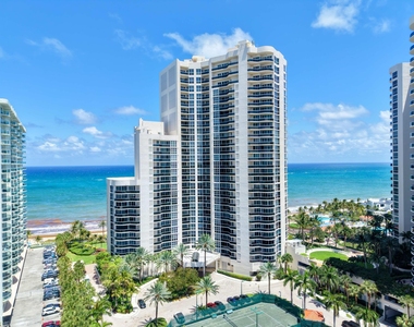 3200 N Ocean Boulevard - Photo Thumbnail 7