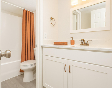 2247 E Cactus Road - Photo Thumbnail 9