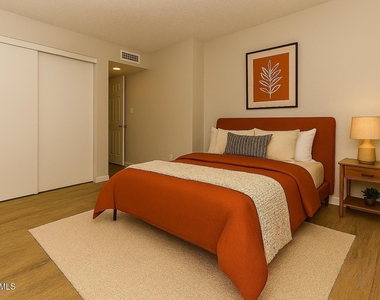 2247 E Cactus Road - Photo Thumbnail 5