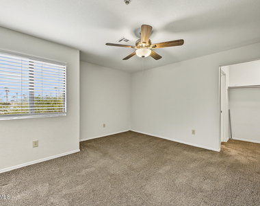 16033 N 25th Street - Photo Thumbnail 6