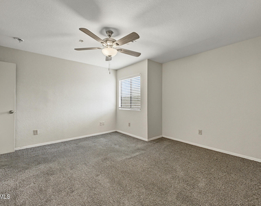 16033 N 25th Street - Photo Thumbnail 8