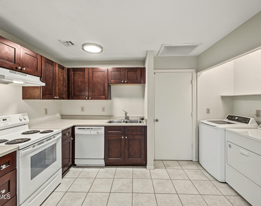 16033 N 25th Street - Photo Thumbnail 16