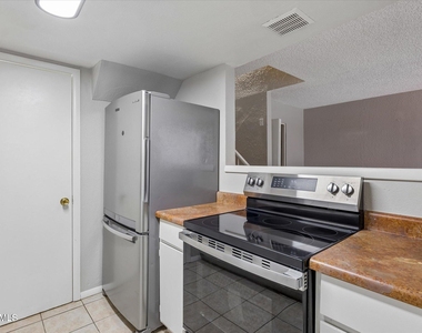 4453 E Pueblo Avenue - Photo Thumbnail 11