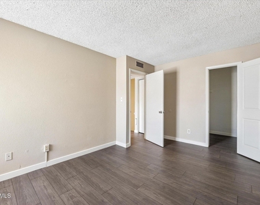 4453 E Pueblo Avenue - Photo Thumbnail 18