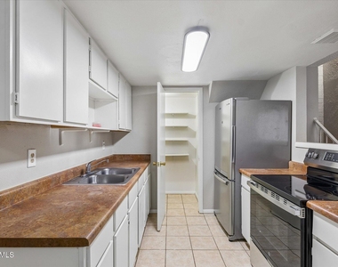 4453 E Pueblo Avenue - Photo Thumbnail 8