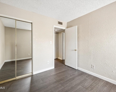 4453 E Pueblo Avenue - Photo Thumbnail 13