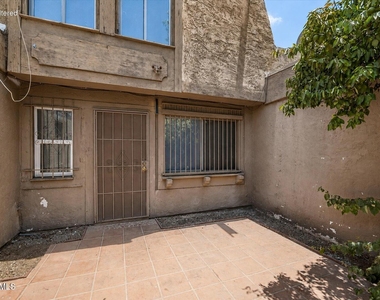 4453 E Pueblo Avenue - Photo Thumbnail 24