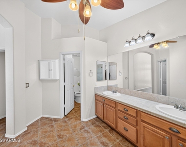 4209 W Wahalla Lane - Photo Thumbnail 21