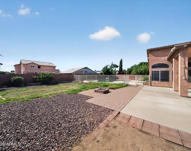 4209 W Wahalla Lane - Photo Thumbnail 33