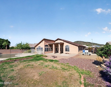 4209 W Wahalla Lane - Photo Thumbnail 39