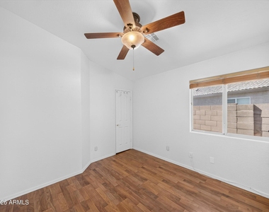 4209 W Wahalla Lane - Photo Thumbnail 23