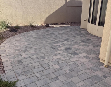 2422 E Oregon Avenue - Photo Thumbnail 26