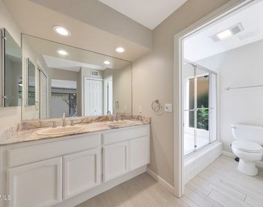 2422 E Oregon Avenue - Photo Thumbnail 16