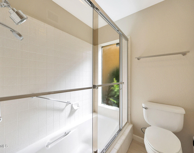 2422 E Oregon Avenue - Photo Thumbnail 17