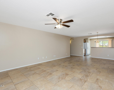15193 W Adams Street - Photo Thumbnail 5