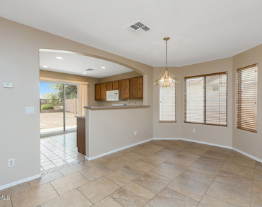 15193 W Adams Street - Photo Thumbnail 8