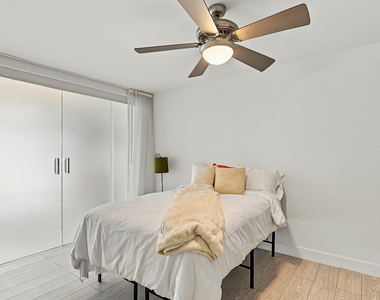 330 Se 20th Avenue - Photo Thumbnail 18