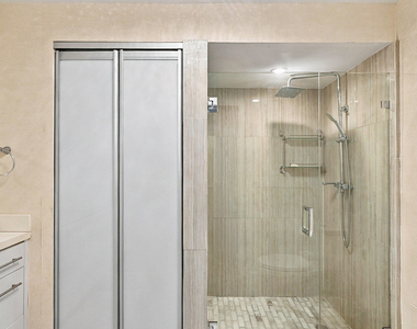 330 Se 20th Avenue - Photo Thumbnail 12