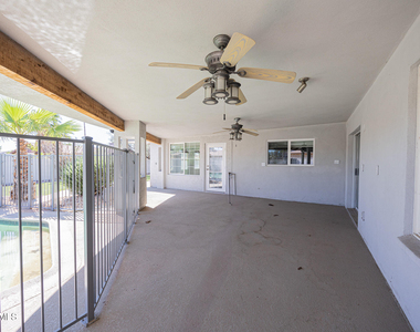 1341 E Garnet Circle - Photo Thumbnail 34