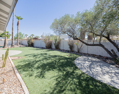 1341 E Garnet Circle - Photo Thumbnail 33