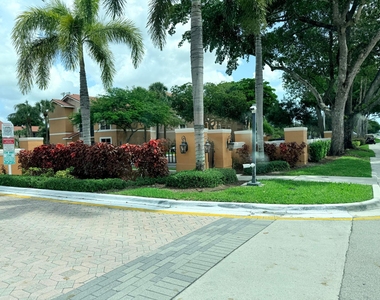 8801 Wiles Road - Photo Thumbnail 35