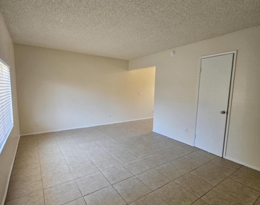 2222 E Broadway Road - Photo Thumbnail 6