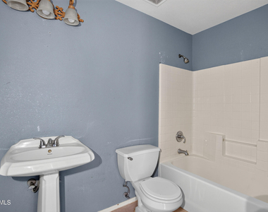 1635 E Ash Avenue - Photo Thumbnail 23
