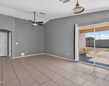 1635 E Ash Avenue - Photo Thumbnail 28