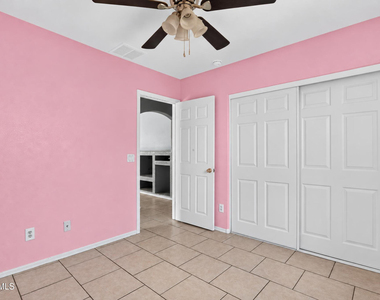 1635 E Ash Avenue - Photo Thumbnail 21