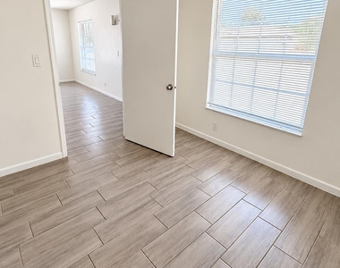 3100 Coral Springs Drive - Photo Thumbnail 7