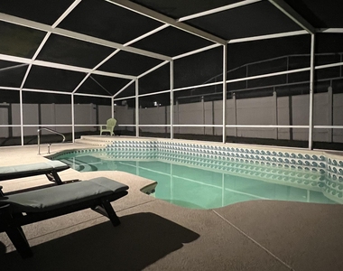 209 Castlemain Circle - Photo Thumbnail 18