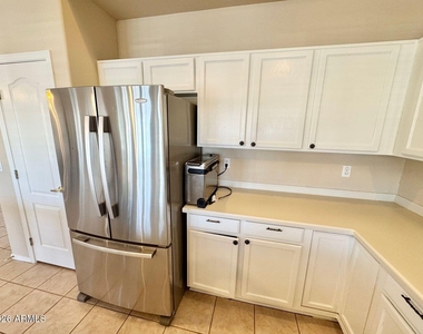 14971 N 88th Lane - Photo Thumbnail 16