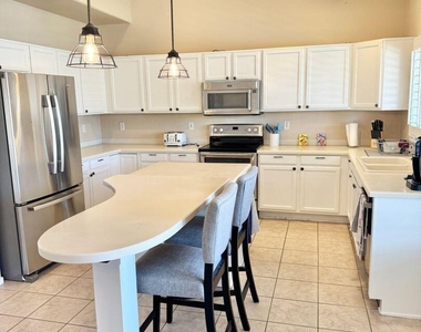 14971 N 88th Lane - Photo Thumbnail 13