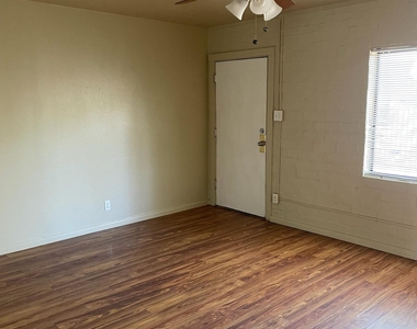 1222 W Roosevelt Street - Photo Thumbnail 2