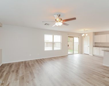 15804 W Port Au Prince Lane - Photo Thumbnail 3