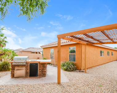 15804 W Port Au Prince Lane - Photo Thumbnail 14
