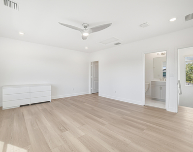 4065 Marina Way - Photo Thumbnail 43