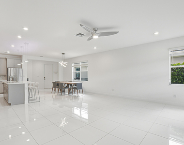 4065 Marina Way - Photo Thumbnail 20