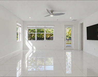 4065 Marina Way - Photo Thumbnail 22