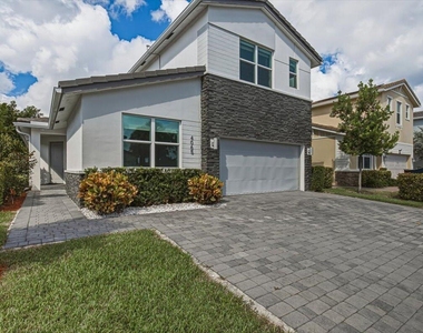 4065 Marina Way - Photo Thumbnail 5