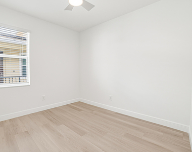 4065 Marina Way - Photo Thumbnail 35