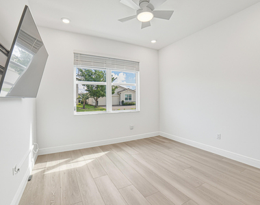 4065 Marina Way - Photo Thumbnail 39