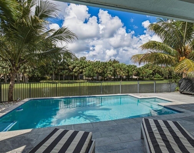 4065 Marina Way - Photo Thumbnail 8