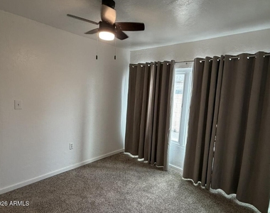 2126 E Harvard Street - Photo Thumbnail 15